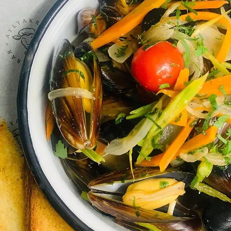 Chic Luxury Escape Close To Kapana Area Apartament