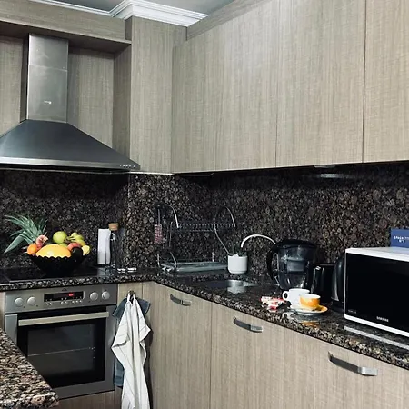 Chic Luxury Escape Close To Kapana Area By Flat Mаnager Appartement