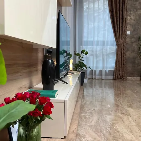 Chic Luxury Escape Close To Kapana Area By Flat Mаnager