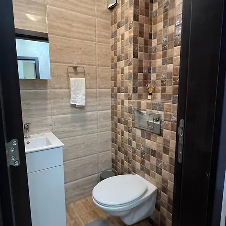 Chic Luxury Escape Close To Kapana Area Apartament Płowdiw