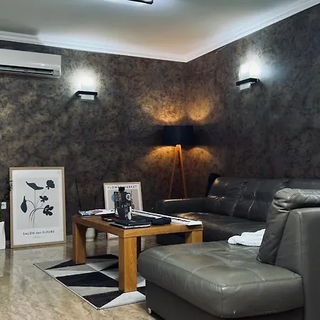 Chic Luxury Escape Close To Kapana Area By Flat Mаnager Appartement *