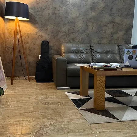 Chic Luxury Escape Close To Kapana Area By Flat Mаnager *