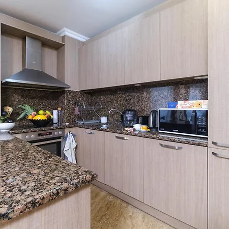 Chic Luxury Escape Close To Kapana Area Daire Filibe
