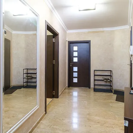 Chic Luxury Escape Close To Kapana Area By Flat Mаnager *