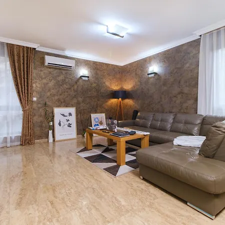 Chic Luxury Escape Close To Kapana Area By Flat Mаnager Plovdiv