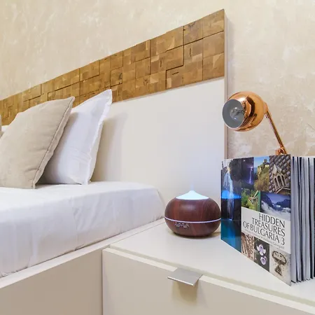 Chic Luxury Escape Close To Kapana Area By Flat Mаnager *